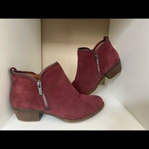 Maroon booties lucky brand